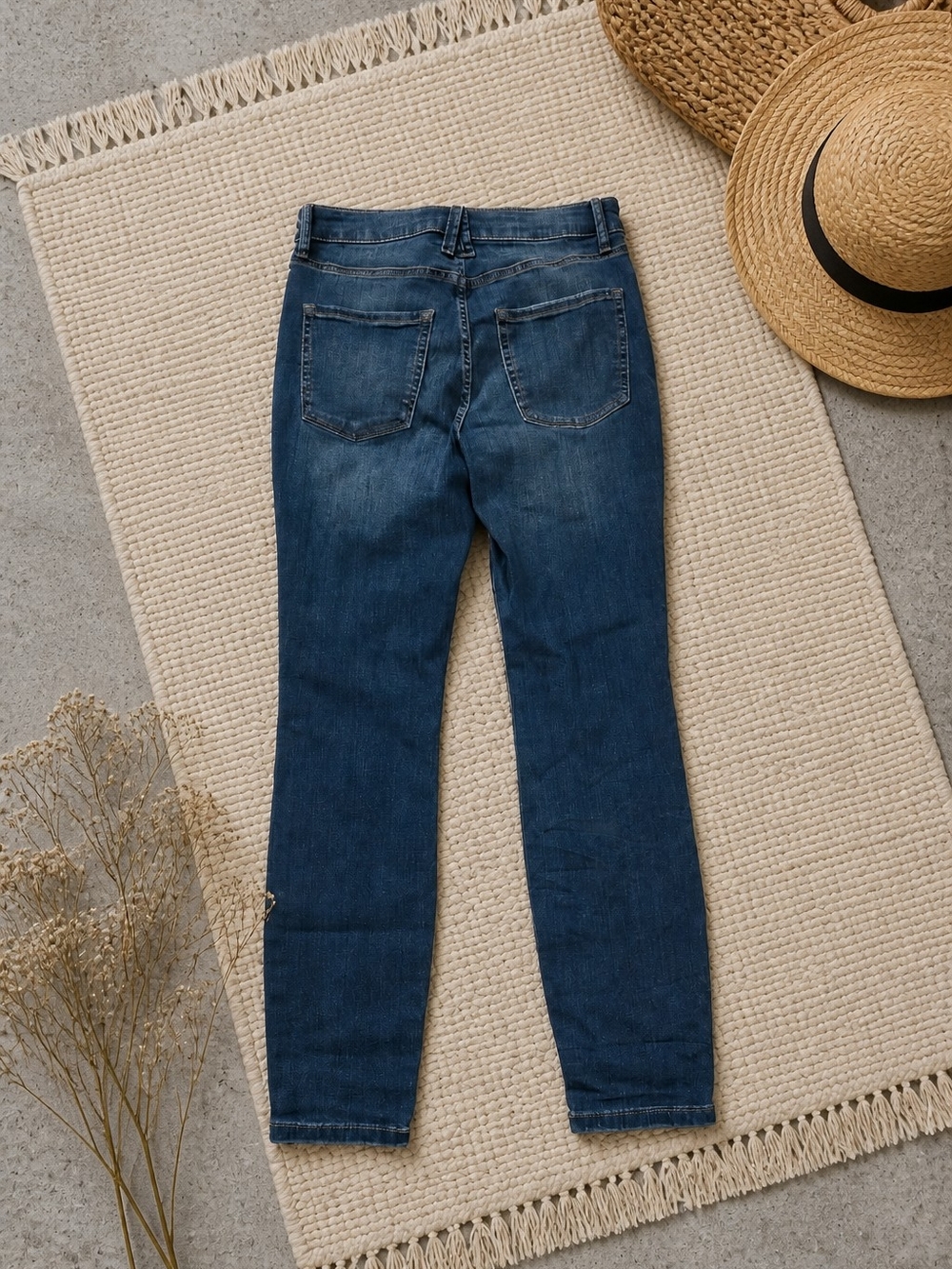 LC Lauren Conrad Dark Blue Denim Jeans Size 8 - Picture 2 of 4